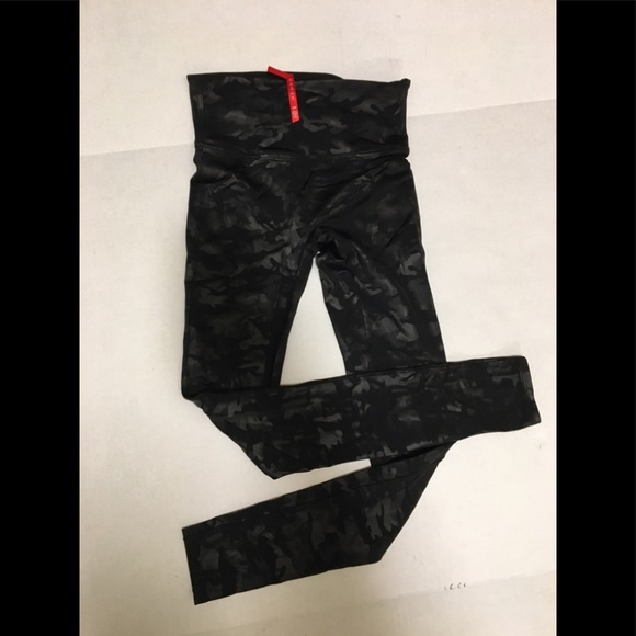 Spanx Camo Tights Leggings - Picture 13 of 16